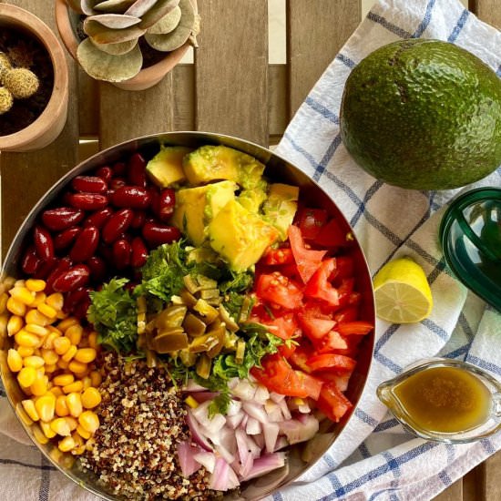 Heart-healthy Mexican quinoa salad