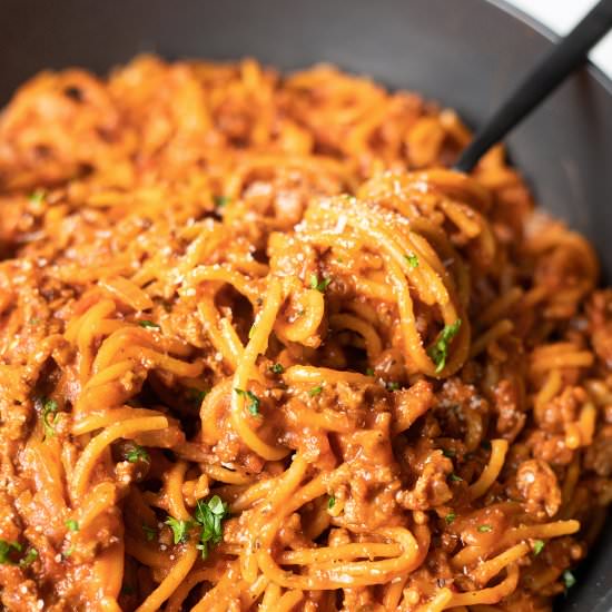 Easy One-Pot Spaghetti Bolognese