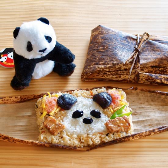 Panda Bento in Bamboo Sheet