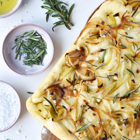 Easy Rosemary & Onion Focaccia