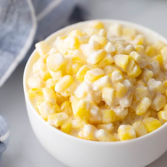 Easy Slow Cooker Creamed Corn