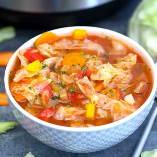 Instant Pot Cabbage Soup