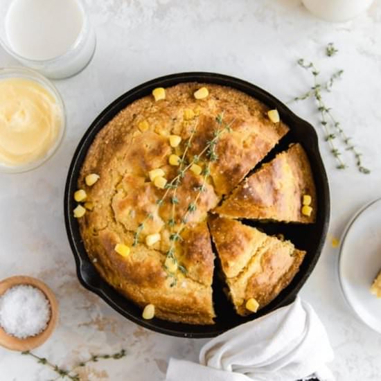 Easy Skillet Cornbread
