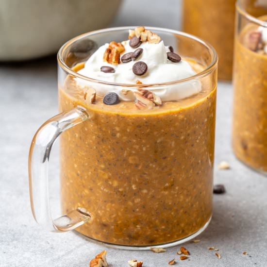 HEALTHY PUMPKIN PIE OVERNIGHT OATS