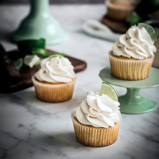 Lemon curd cupcakes