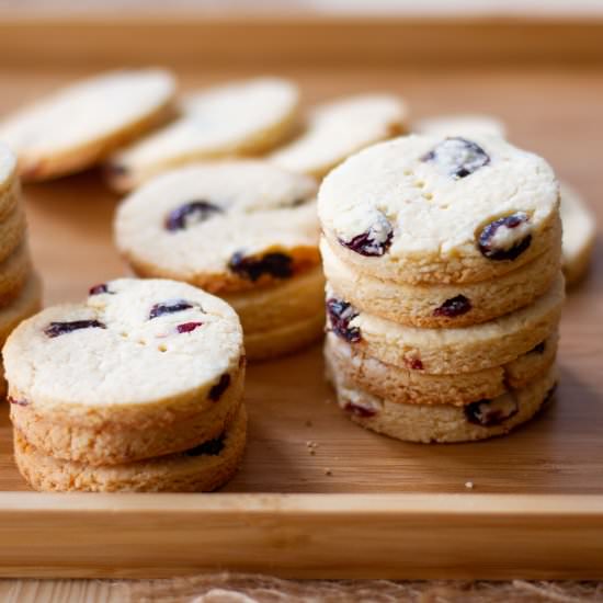 Button cookies