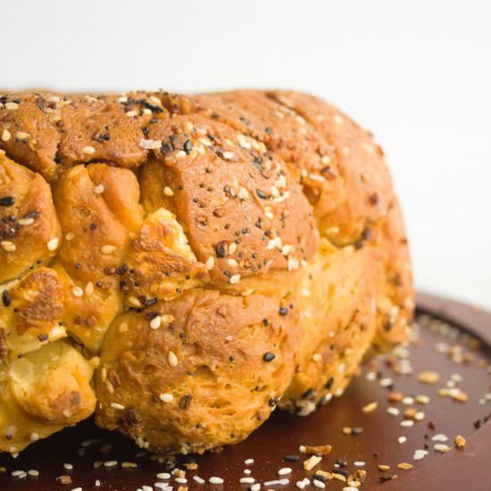 Everything Bagel Bubble Bread