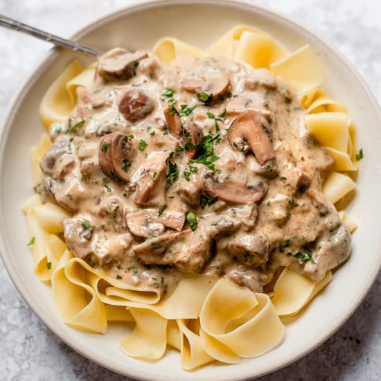 Rich & Creamy Mushroom Stroganoff