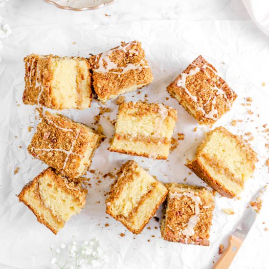 Apple Pie Coffee Cake