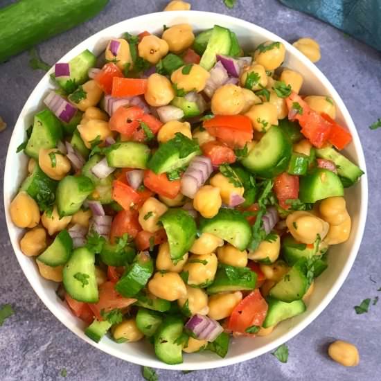 Healthy Chickpea Salad