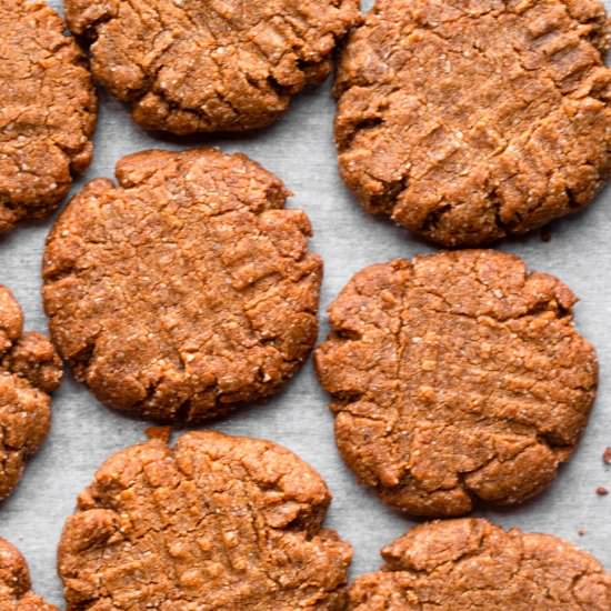 Almond Flour Peanut Butter Cookies