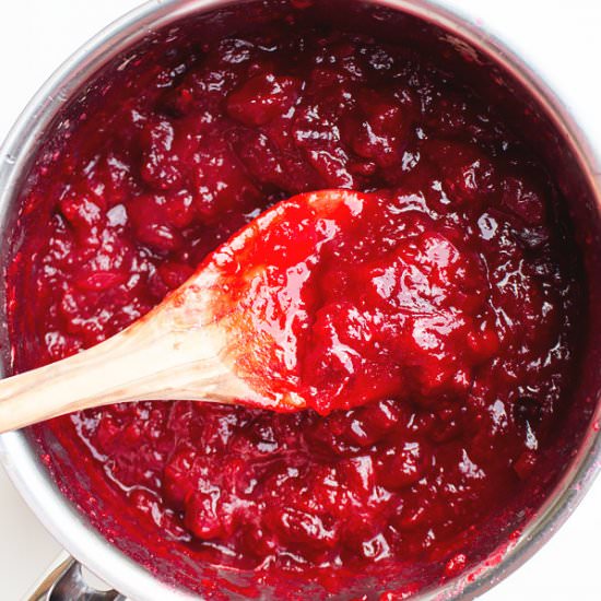 Homemade cranberry sauce with an o