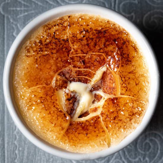 Classic Creme Brulee (in 5 steps)