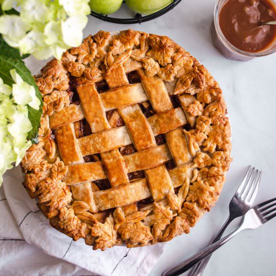 Salted Caramel Apple Pie