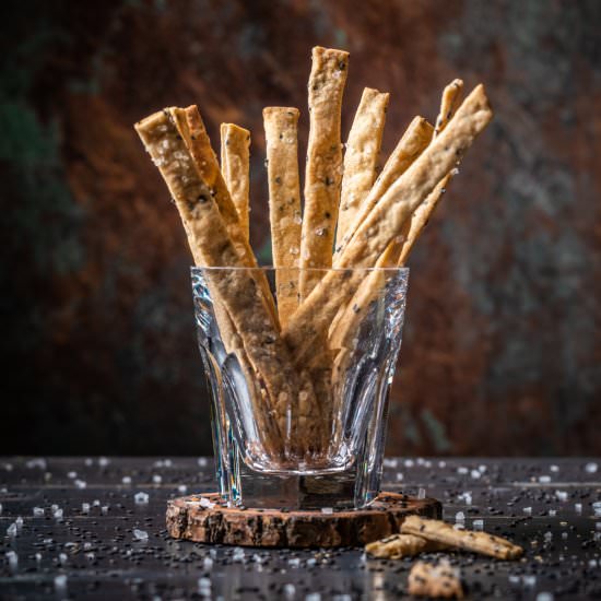 Black sesame rye sourdough crackers