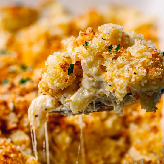 BAKED MAC AND CHEESE