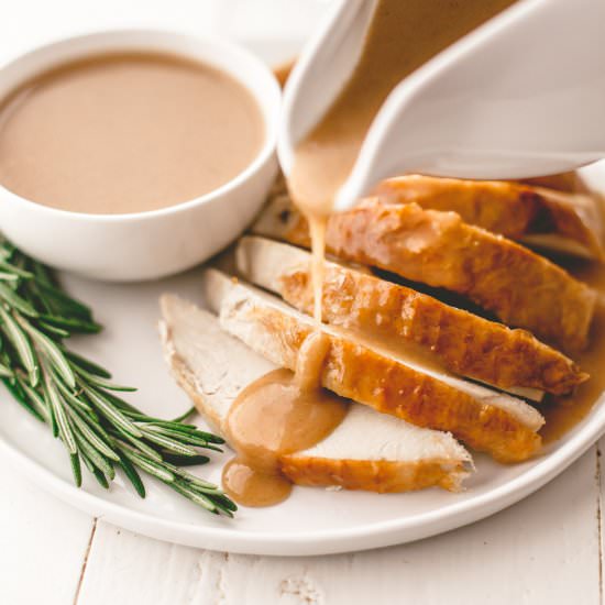 Make Ahead Turkey Gravy