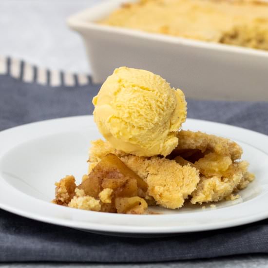 Old Fashioned Apple Crumble