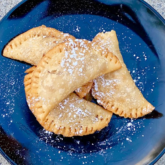 Caramelize Apple Hand Pies