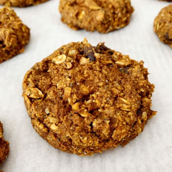 Easy Vegan Pumpkin Pecan Oat Cookie