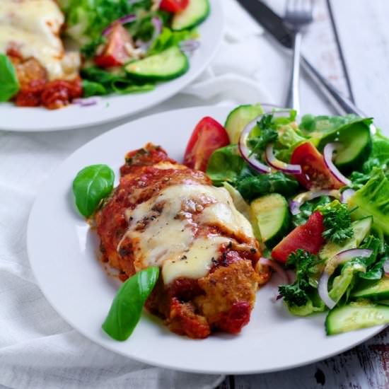 Easy Chicken Parmigiana (Parmesan)