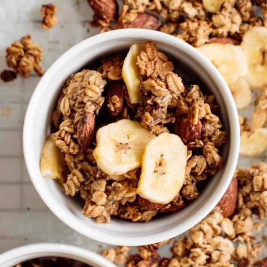 Banana Bread Granola