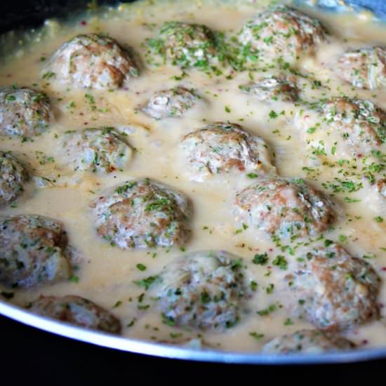 Turkey Meatballs in Cream Sauce