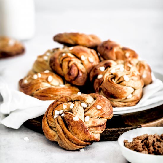Cinnamon rolls Kanelbullar