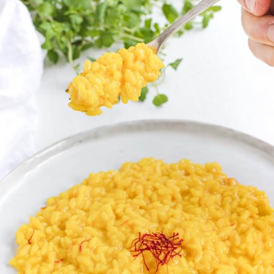 Healthy Saffron Risotto | Vegan
