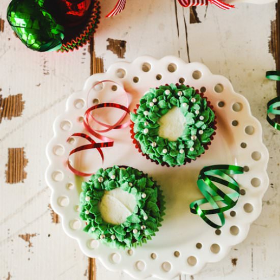 Red Velvet Christmas Wreath Cupcake
