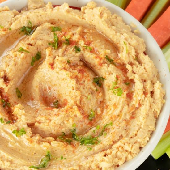 Healthy Homemade Hummus