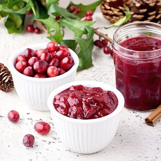 Vegan Cranberry Sauce