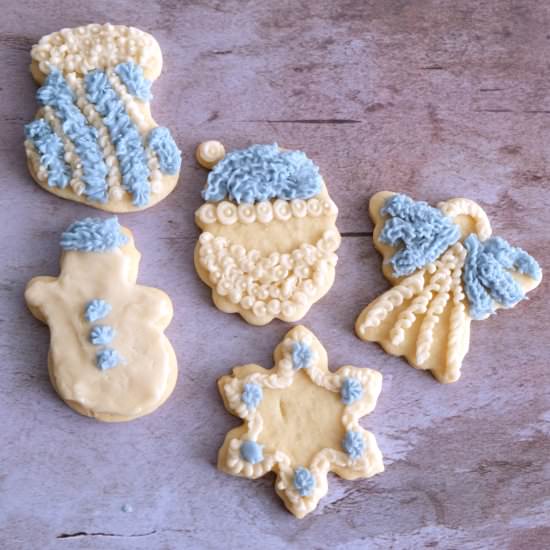 Vegan Sugar Cookies & Buttery Icing