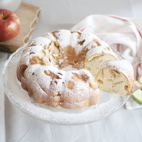 Apple Cake