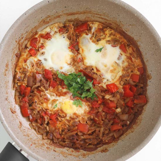 Shakshuka Eggs with Potatoes