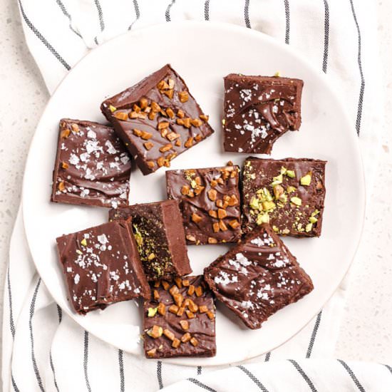 Easy 3 Ingredient Fudge
