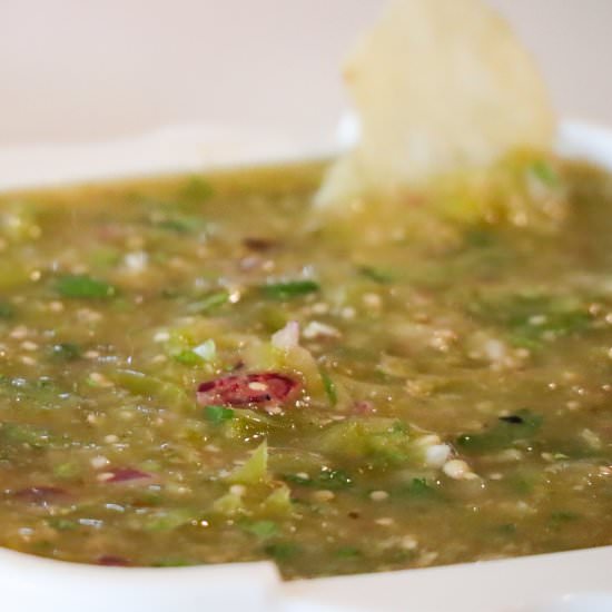 Homemade Tomatillo Salsa Verde