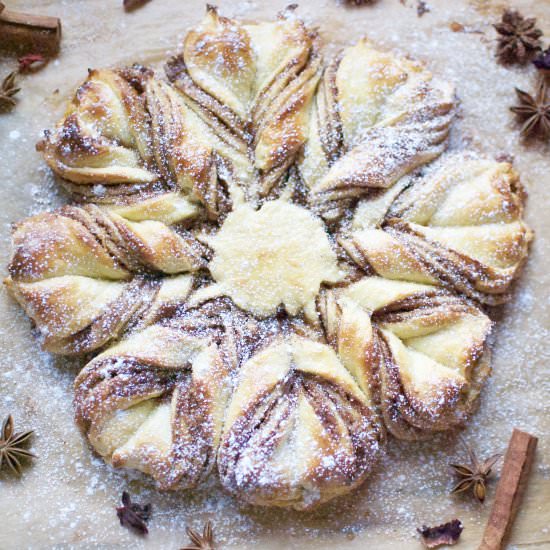 cinnamon star bread