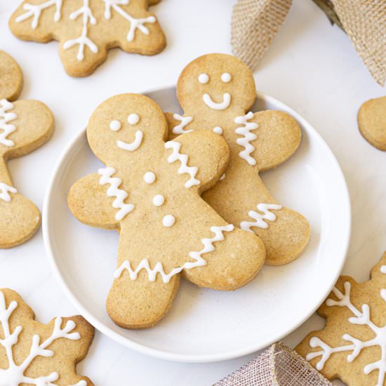 Vegan Gingerbread Men