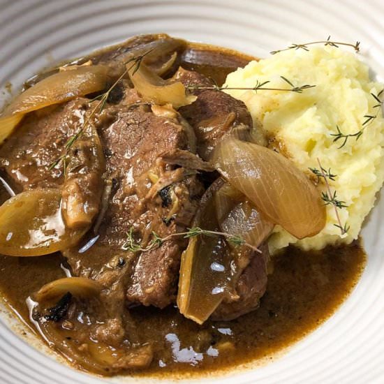 Braised Steak & Onions