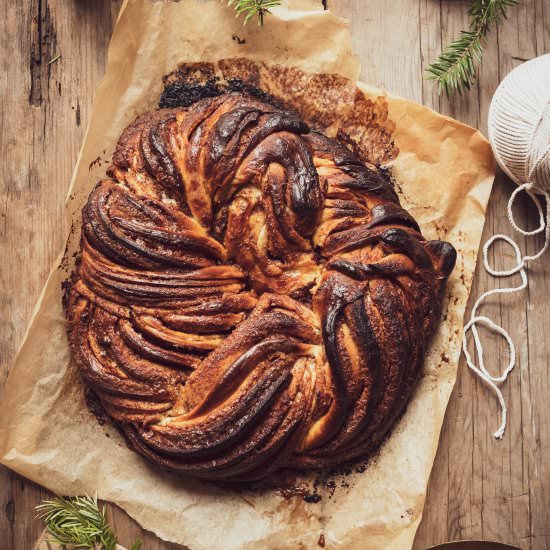 Cinnamon Braided Babka