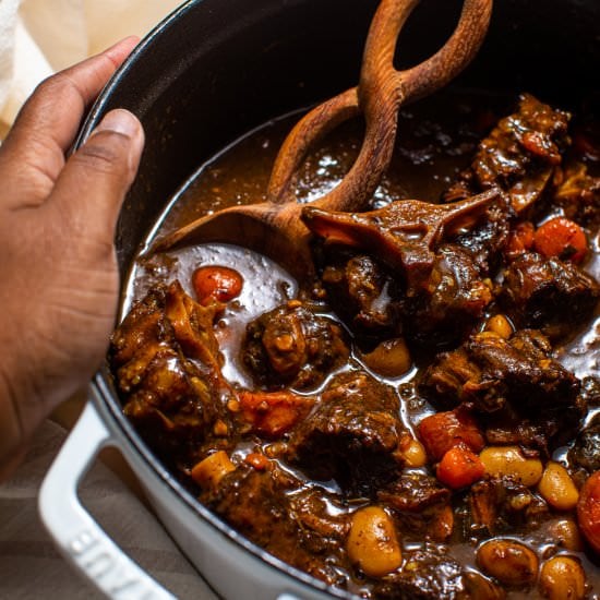 Jamaican Stewed Oxtails