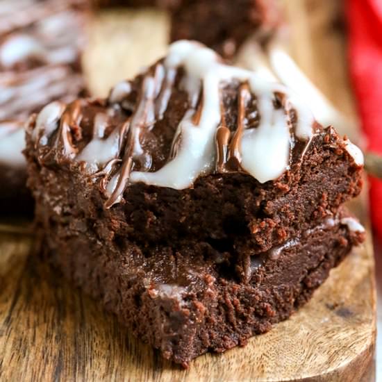Paleo Peppermint Brownies