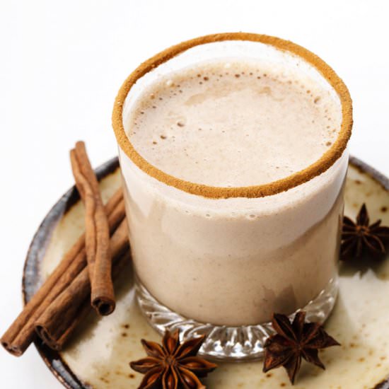 Easy, Delicious Eggnog Recipe