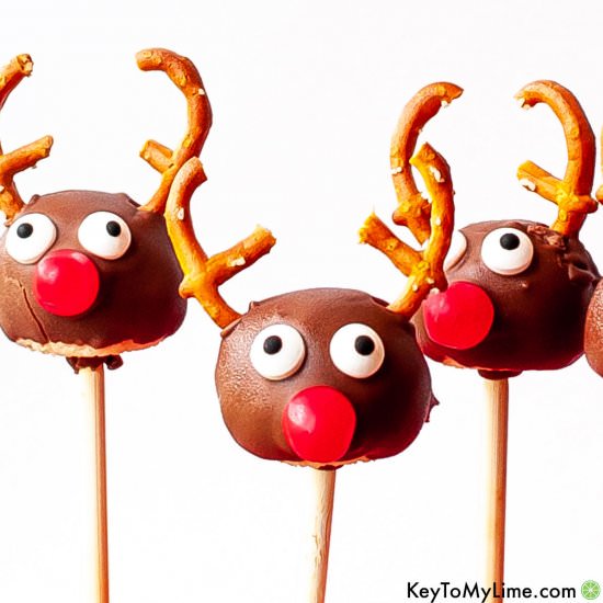 Christmas Cake Pops