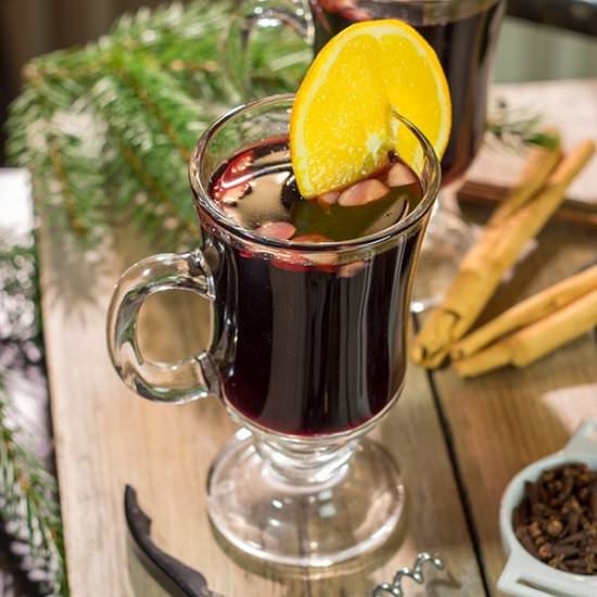 Glögg (Swedish Mulled Wine)