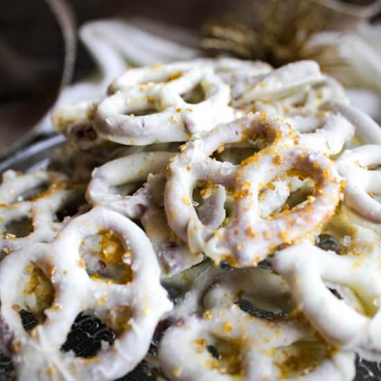 Eggnog White Chocolate Pretzels