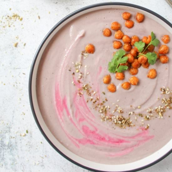 Vegan roasted cauliflower soup