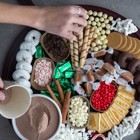 Hot Cocoa Charcuterie Board