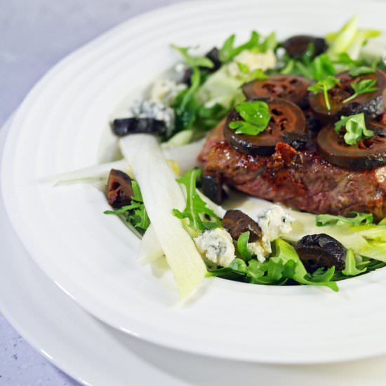 Rump steak with blue cheese
